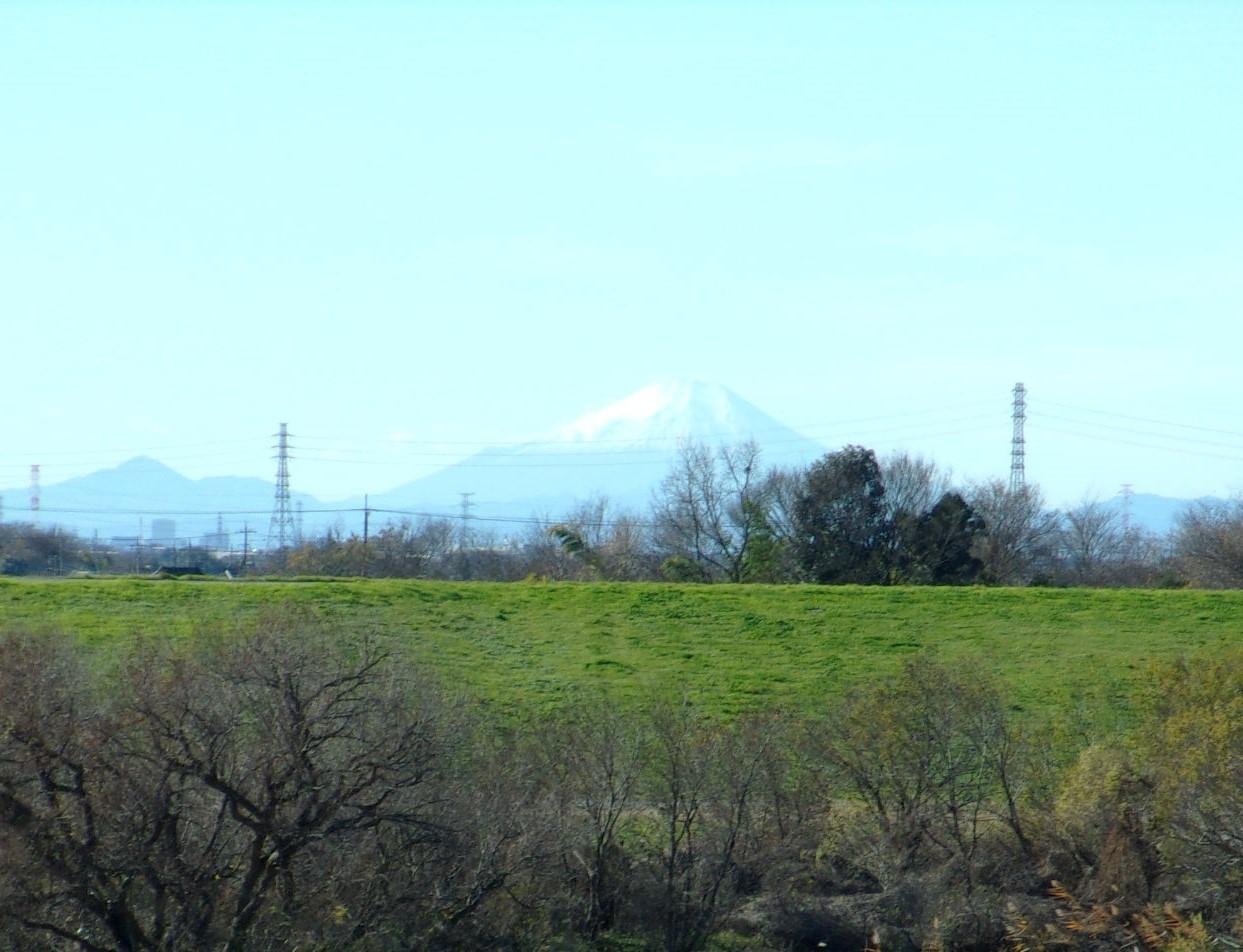 川土手　富士山